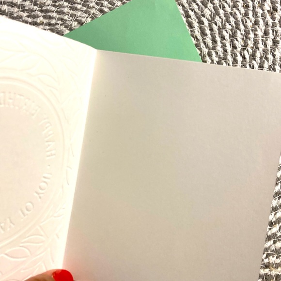 💚💝Hand painted and embossed Birthday card - Picture 4 of 5